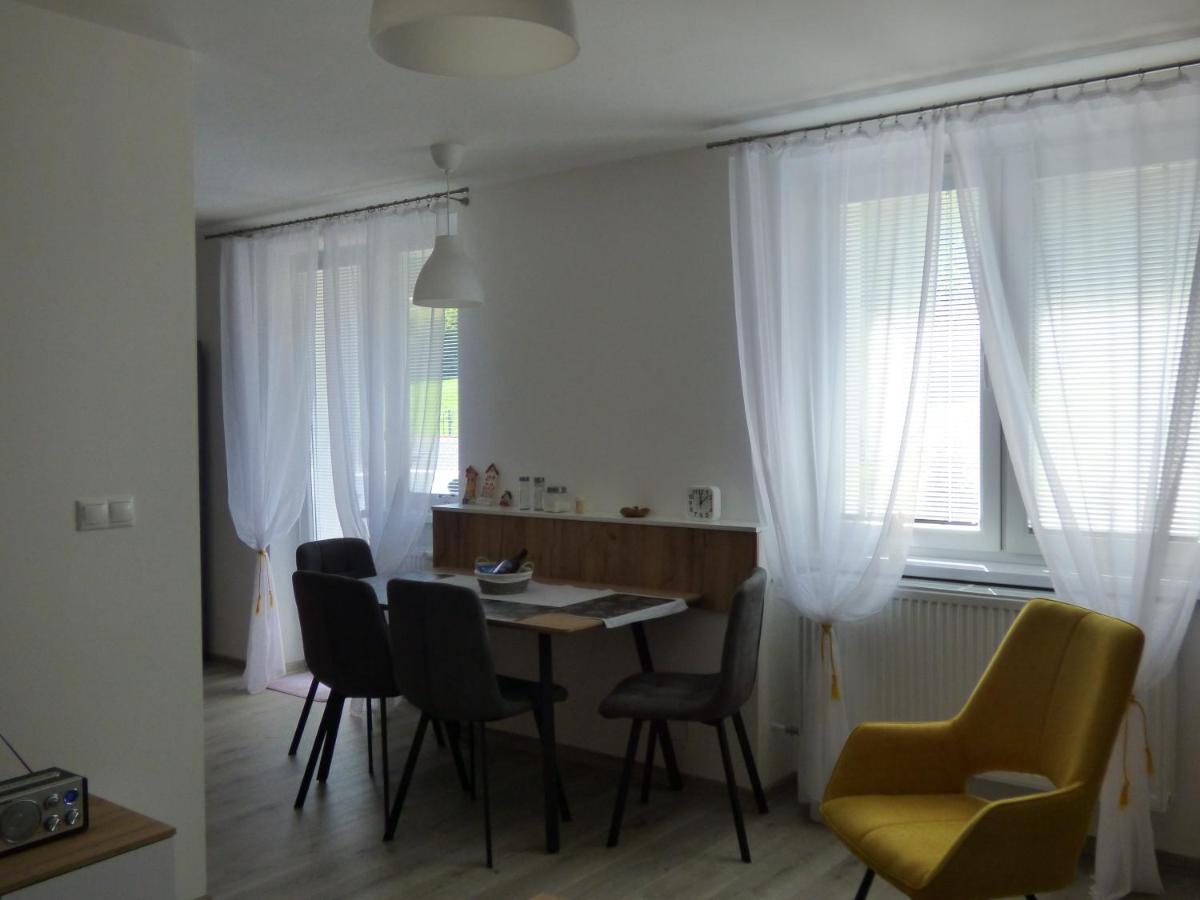 Apartman Dolinky Vyhne Exterior photo